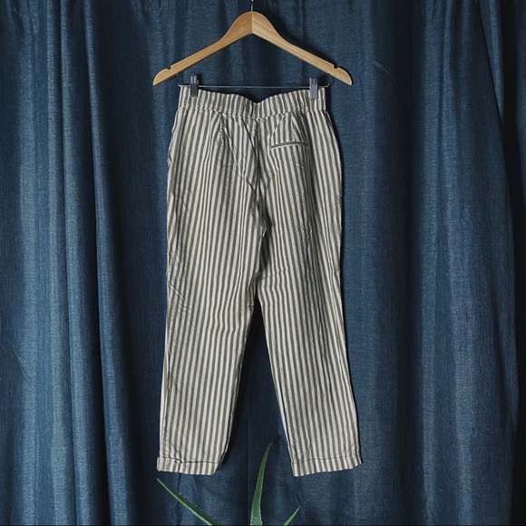 💥24 HR CLEAR-OUT💥 Zara Cropped Pinstripe Pants - Picture 2 of 4
